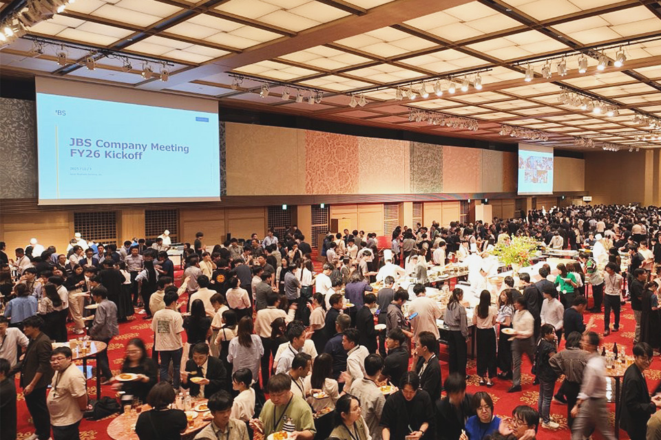 Lucy‘s Café & Dining